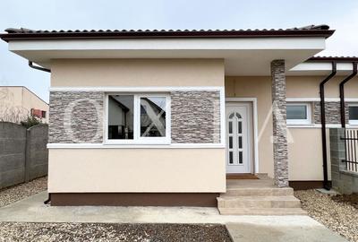 Duplex cu 3 camere cu Canalizare în Moșnița Nouă - 2