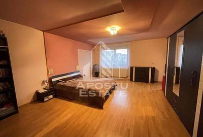 Casă cu 8 camere cu Canalizare în Bucovina - 15