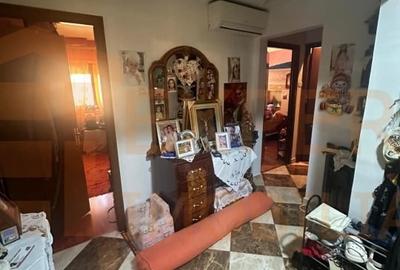 Apartament cu 4 camere decomandat, mobilat în Poarta 6 - 9