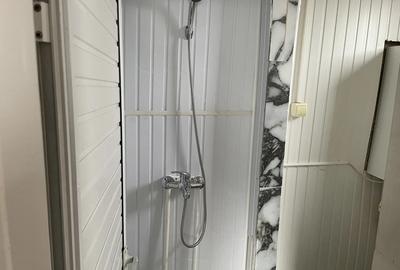 Garsonieră decomandată în Central - 2