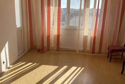 Apartament cu 2 camere decomandat în Dorobanți 2 - 3