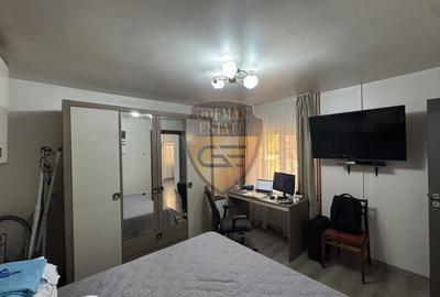 Casa 3 camere, Faleza Nord, 2 parcari, semidecomandata, curte, centrala gaz, A/C - 11