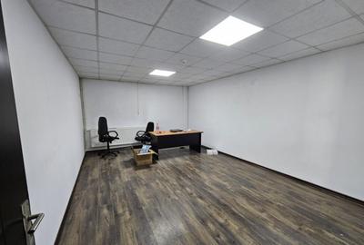 Inchiriere spa?iu comercial, 220 mp - zona Debarcader Inchiriere spa?iu comercial, 220 mp - zona Debarcader - 2