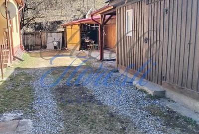 Casă cu 3 camere semidecomandat cu Teren 418 Mp în Florești - 6