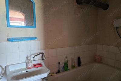 Casă cu 3 camere cu Teren 3863 Mp în Batiz - 13