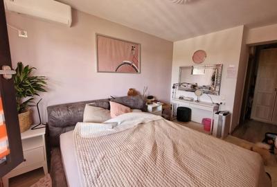 Apartament cu 3 camere decomandat în Central - 1