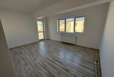 Apartament cu 3 camere decomandat în Brâncoveanu - 3