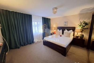 Casă cu 7 camere cu Piscina în Florilor - 3