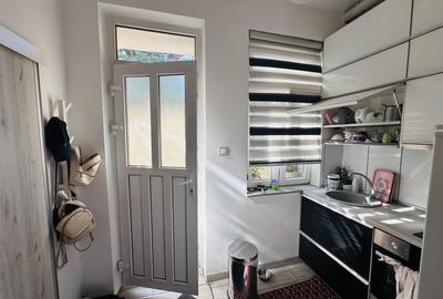Casa 4 camere, 54 mp, REGIE - 15