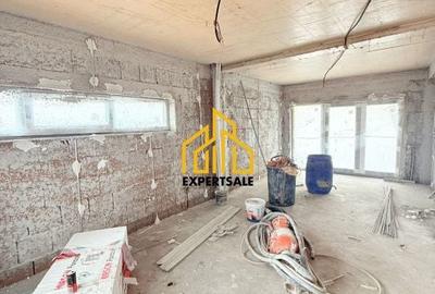 Casă cu 4 camere cu Teren 250 Mp în Central - 3