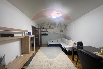 Apartament cu 3 camere de inchiriat in zona Titan