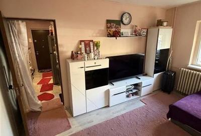 Garsonieră decomandată în Soarelui - 3