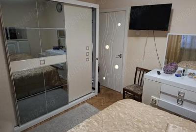 Apartament cu 3 camere nedecomandat în Ultracentral