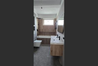 Apartament cu scară interioară - 2 Locuri de Parcare - 4