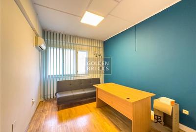 Piata Domenii |Vila reprezentativa  | 8 camere | Garaj si Curte | Metrou 8 minut - 26
