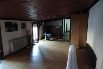 Casă individuală cu 4 camere cu Canalizare în Tomis II - 14