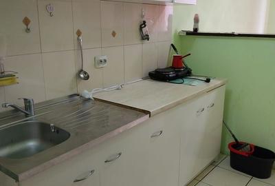 Garsonieră în UTA - 2