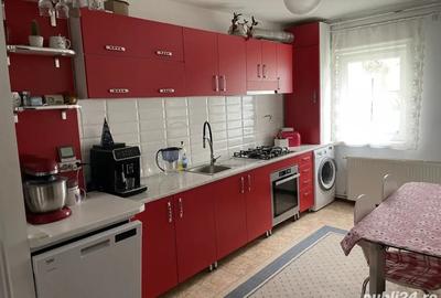 Vand apartament cu 3 camere Dej - 3
