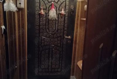 Apartament cu 2 camere în Micro 15 - 1