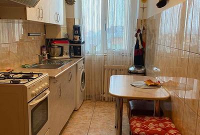 Apartament cu 2 camere decomandat în Decebal - 3