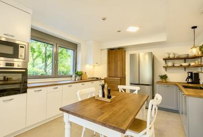 Apartament cu 5 camere decomandat în Băneasa - 4