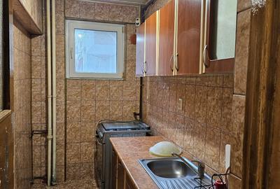 Garsonieră decomandată în Dristor - 3