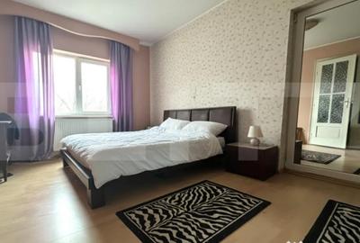 Casă cu 7 camere cu Teren 500 Mp în Iosia - 2