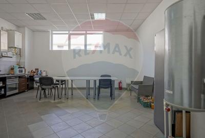 Spațiu comercial, de 520 mp, în Uzina 2 - 20