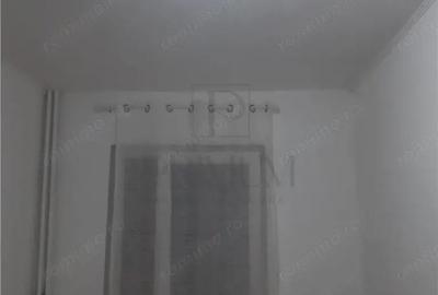 Garsonieră decomandată, mobilată în UMT - 3