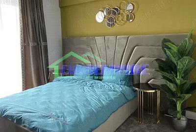 Apartament cu 4 camere decomandat în Central - 2