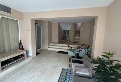 Casă individuală cu 18 camere cu Canalizare în Băneasa - 18