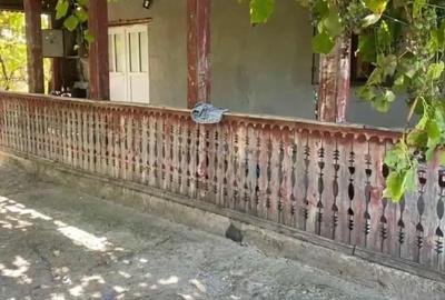 Casă cu 5 camere în Fundata - 10
