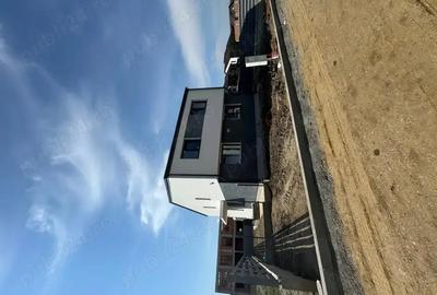 Duplex de vanzare de 98 mp in Sanpetru Duplex de vanzare de 98 mp in Sanpetru - 1