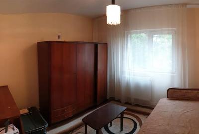 Apartament cu 2 camere decomandat în Călărași - 3