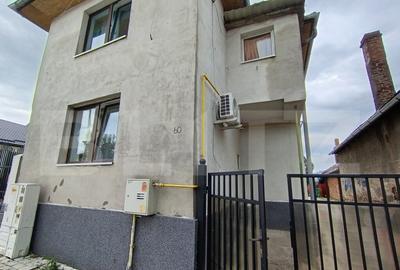 Casa cu 3 camere in suprafa?a de 140 mp - 15