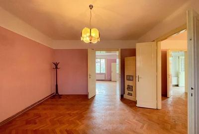 De vanzare, imobil, suprafata generoasa, situat central - Timisoara De vanzare, imobil, suprafata generoasa, situat central - Timisoara - 6