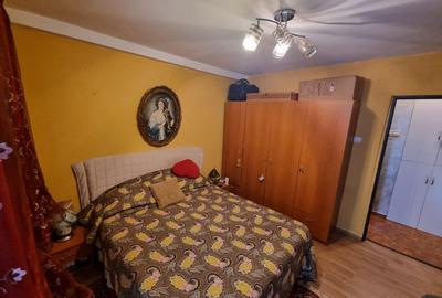 Central-apartament 2 camere cu gaze - 8