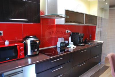 Apartament cu 2 camere decomandat în Vitrometan - 3