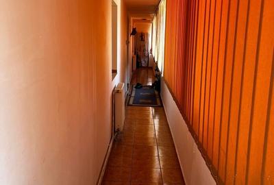 Casă cu 3 camere în Cenei - 1