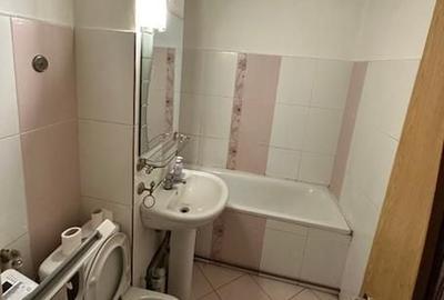 Apartament 2 camere, zona Lunei , etaj intermediar, centrala - 3