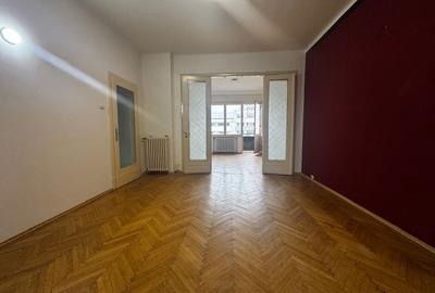 Apartament cu 3 camere semidecomandat în Magheru - 1