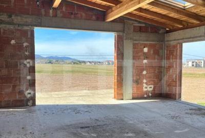 Hotel ,Centru SPA ,Constructie la rosu-zona Marginea - 2