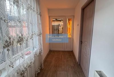 Casă individuală cu 3 camere cu Canalizare în Central - 3