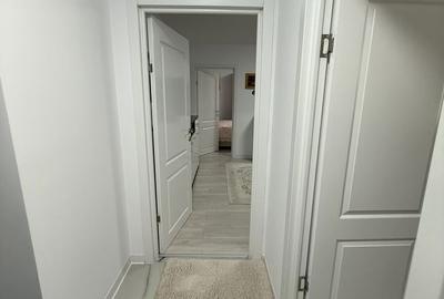 Apartament cu 3 camere semidecomandat în Central - 6
