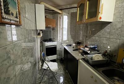 Apartament cu 2 camere semidecomandat în Viziru 1