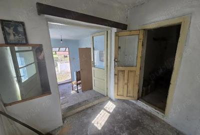 Re?i?a, casa cu teren 700 mp, pe malul Barzavei in cartierul Calnic - 5