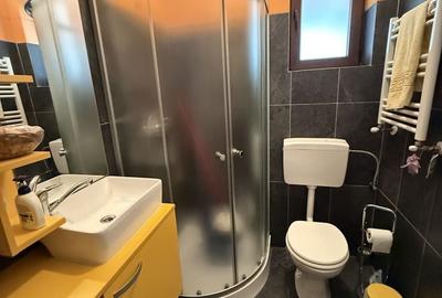 Casă cu 4 camere cu Canalizare în Central - 19