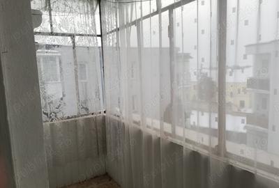 Apartament cu 3 camere decomandat în Reghin - 2