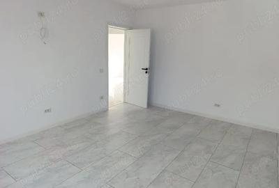 Apartament cu 3 camere decomandat în Dărmănești - 3