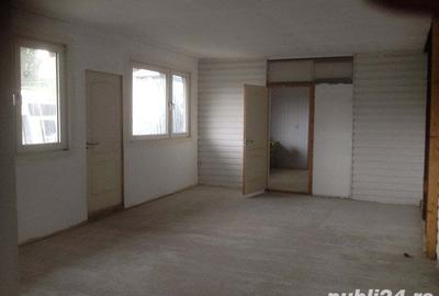 Spațiu comercial, de 500 mp, în Central - 8